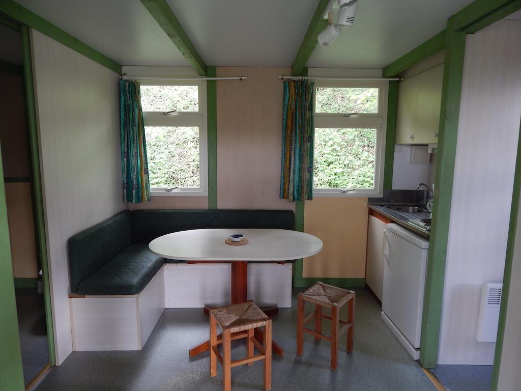Camping Du Moulin Hotel Meyrieu-les-Etangs Стая снимка